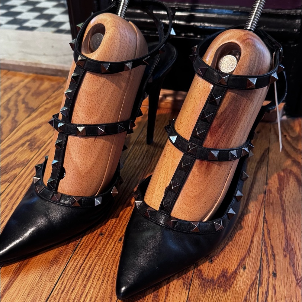 Valentino Rockstud Black Studded Women's Heels